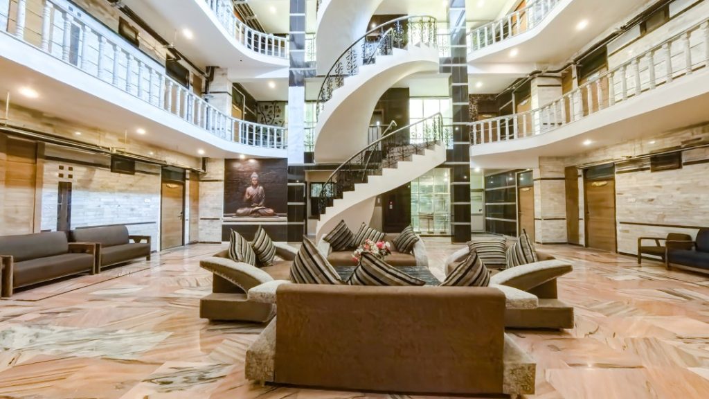 President Hotel Dalhousie — mountain retreat