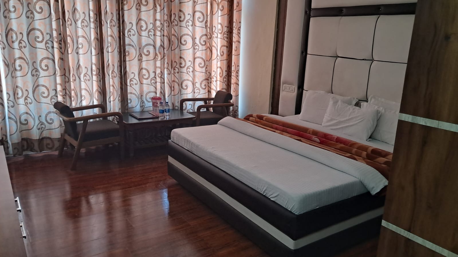 whatsapp image 2025 12 08 at 7.23.01 pm